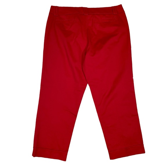 14 NWT Dalia Collection True Red Capri Pants w Folded Hem, Hook & Eye Closure - Picture 5 of 5